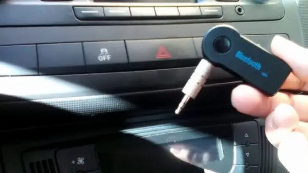 Adaptador de Audio para vehículo con bluetooth - Image 4